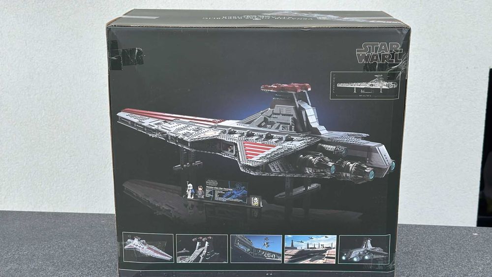 Set de constructie - Star Wars - Venator-Class Republic Attack Cruiser (75367)