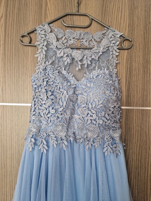 Rochie eleganta midi