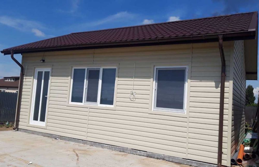 Casa Modulara, Garaje Auto, Containere din panou sandwich termoizolant