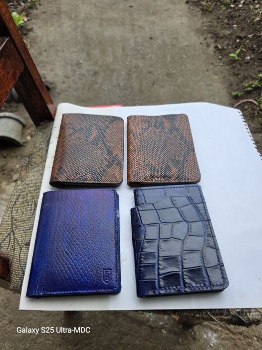Vând 4 portofele handmade din piele naturală