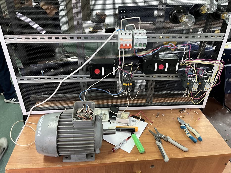 Услуга электрика