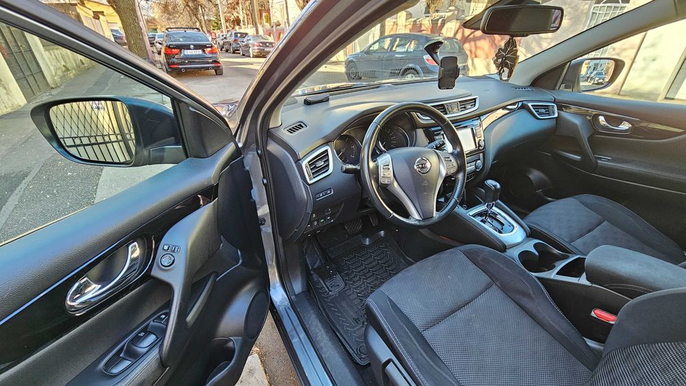 Nissan Qashqai cutia automata motor 1.6 diesel anul 2014