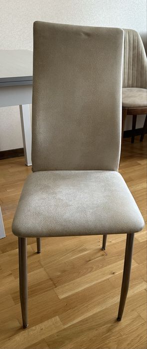 Продам 2 мягкийх стула