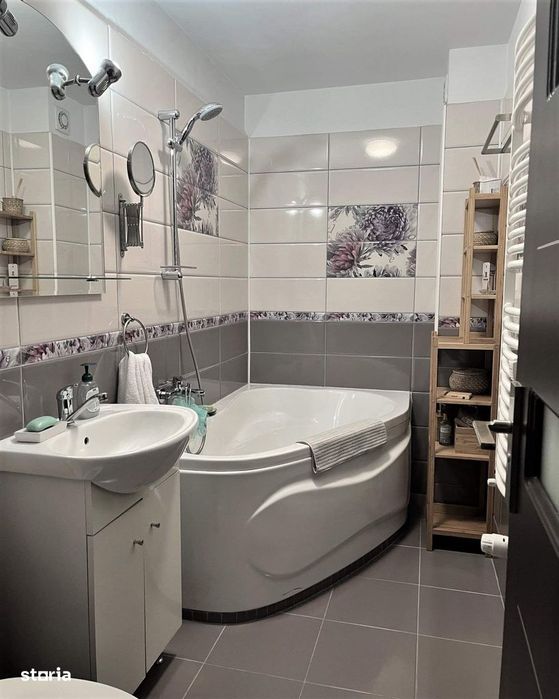 Vanzare apartament 2 camere Sebastian - str. Ileana Cosanzeana