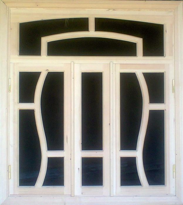 Yog'och eshik romlar