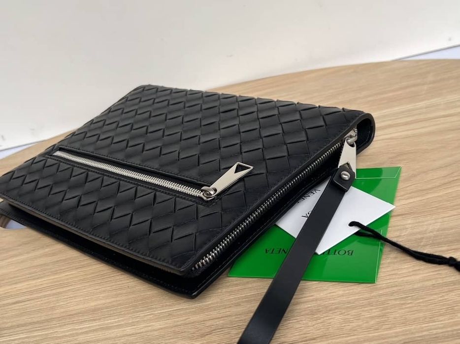 Мъжка чанта  Bottega Veneta
