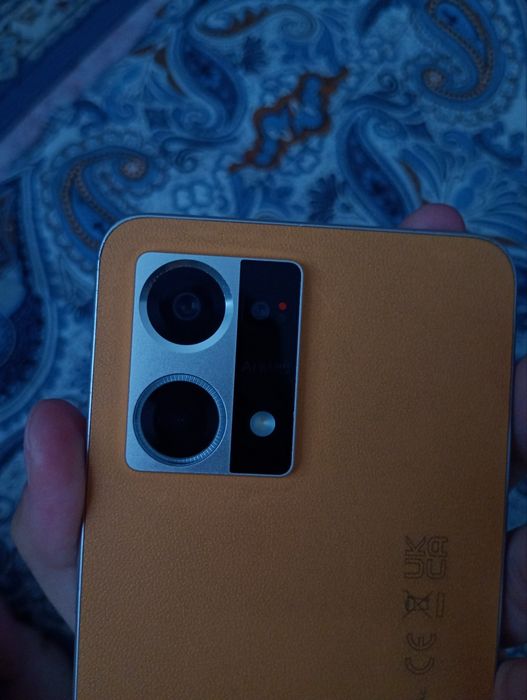 Oppo Reno 7,  128гб