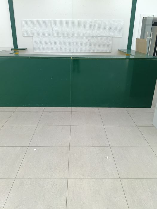 Продам ресепшн недорого