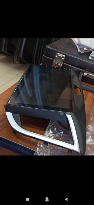 Hyundai creta штатный монитор android