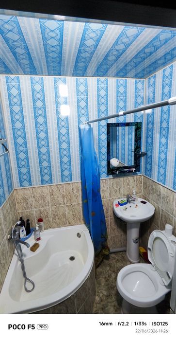 Buxoro shahri Karzinka 1 da tezda 1 xonalik uy sotiladi.