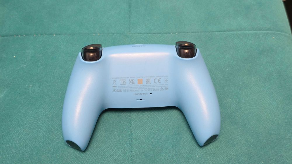 Controller PS 5 Starlight Blue perfect functional !!