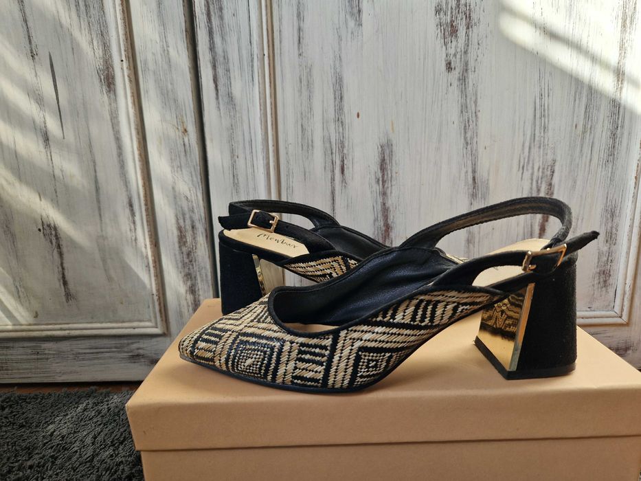 Дамски обувки от естествена кожа