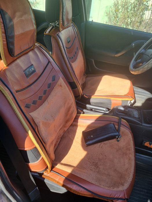 Автомобильные чехлы