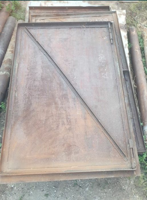 Продам гаражные ворота