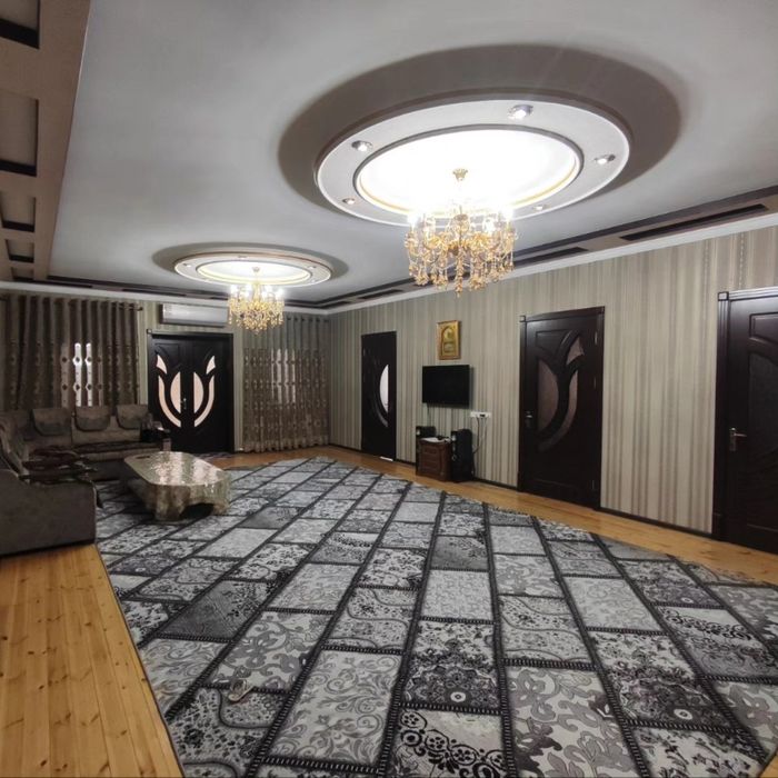 Tezda sotiladi uchastka Geofizika tomonda 5sotx 7ta xona 1etaj rimont