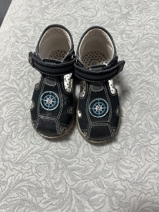 Детские сандали для мальчиков