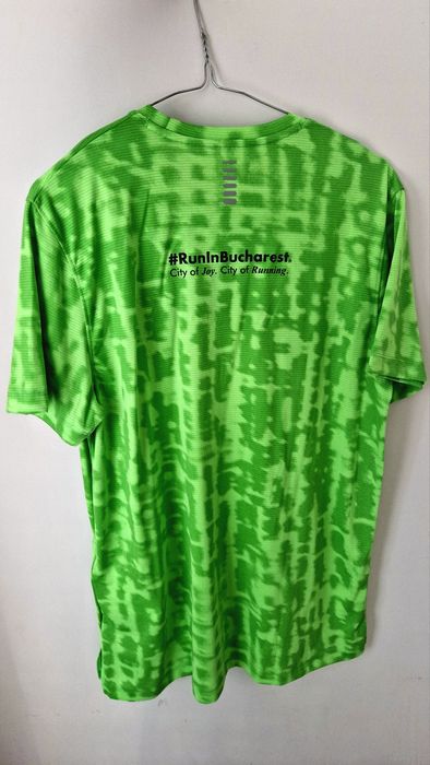 Tricou alergare Under Armour marime M editie 2025 HalfMarathon