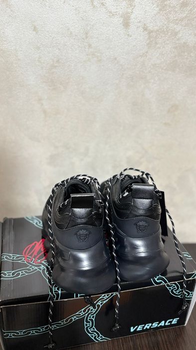 Versace Chain Reaction negri