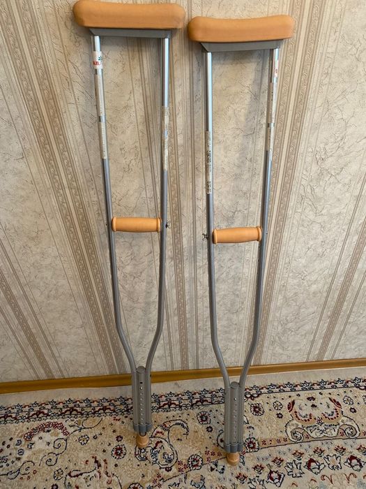 Продается костыли