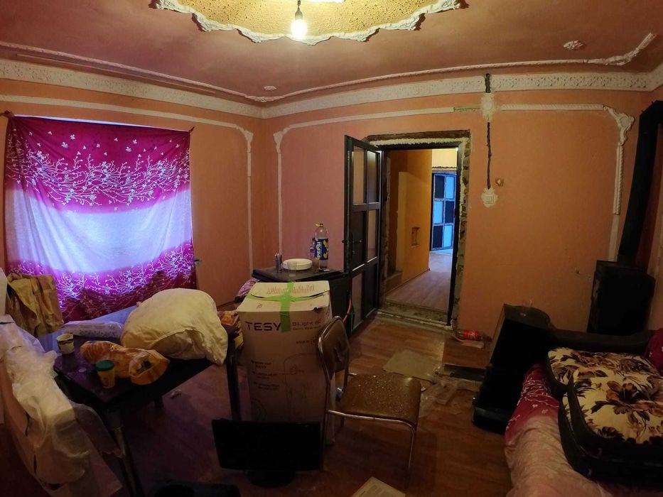 Se vinde casa 600 mp in Apoldul de Sus, Sibiu doua corpuri + gradina