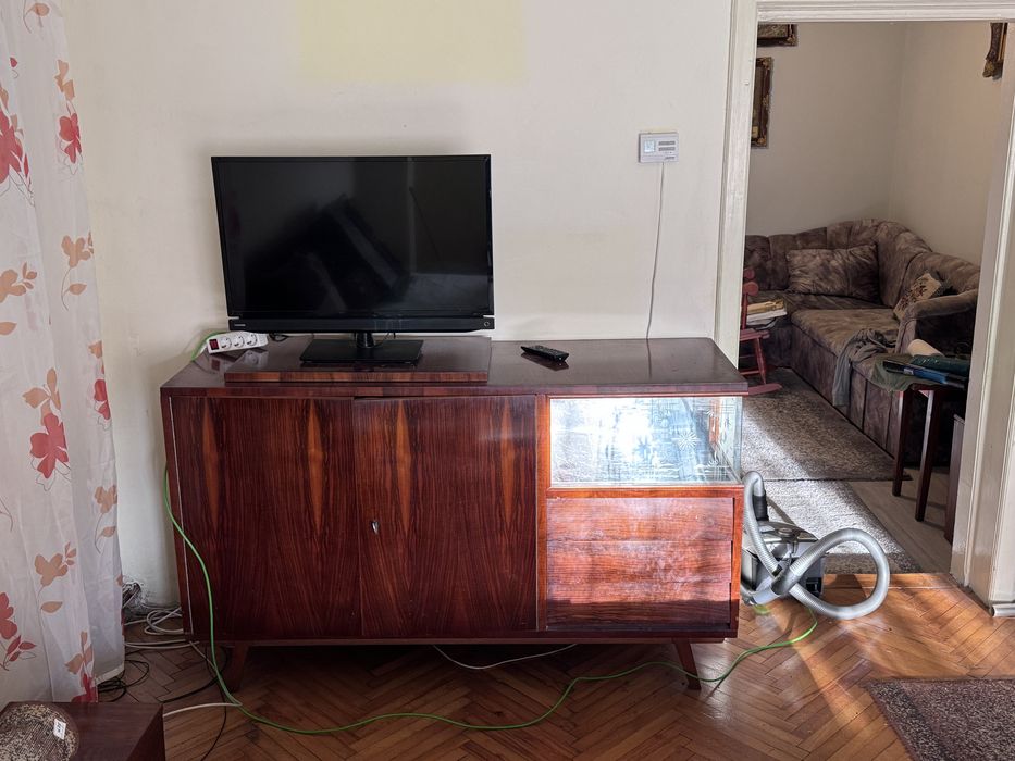 Vand mobila dormitor/sufragerie