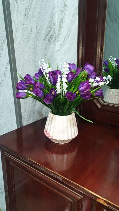 гуллар суний кулда ясалган