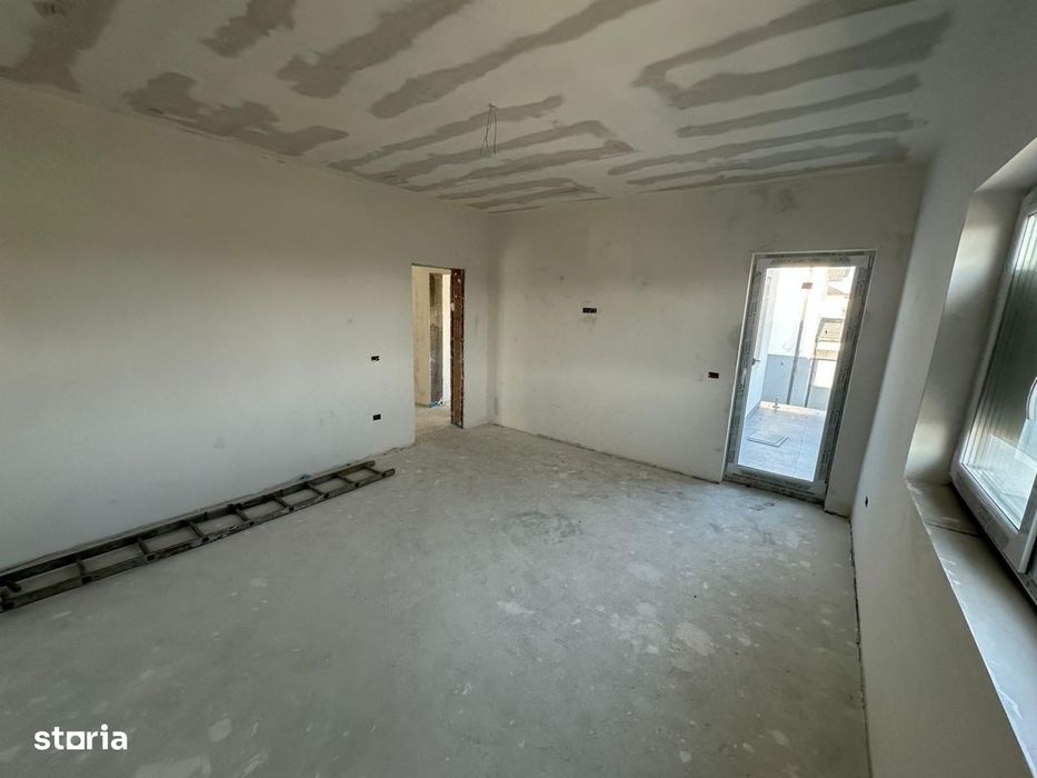 Casa individuala 4 camere, 2 bai, Giarmata