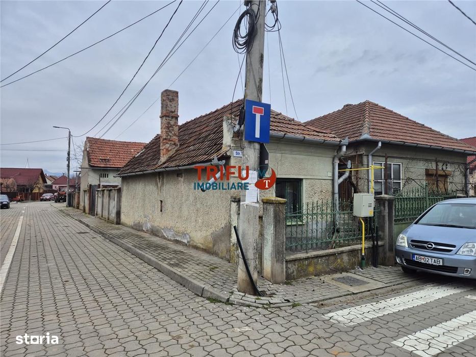 Casa in cartierul Barabant 1651mp teren, multiple posibilitati