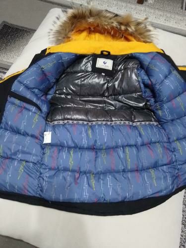 Продам срочно куртку