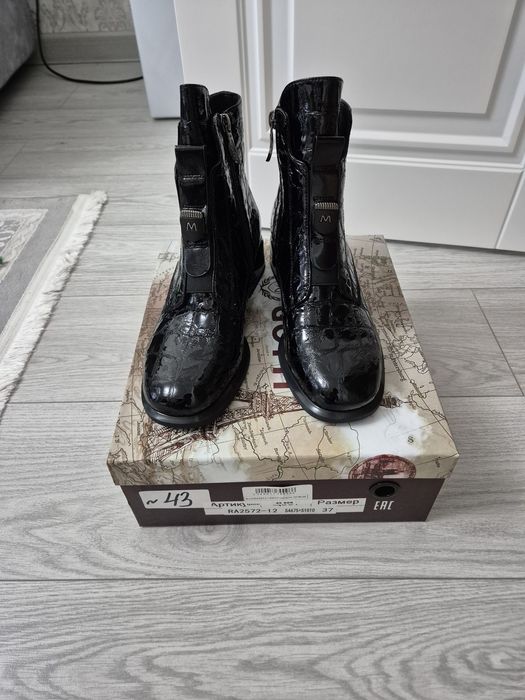 Новые Ботинки натуральная кожа