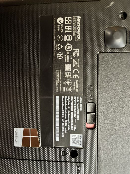 Lenovo Laptop Z50-75 perfect funcțional, încărcător original inclus!