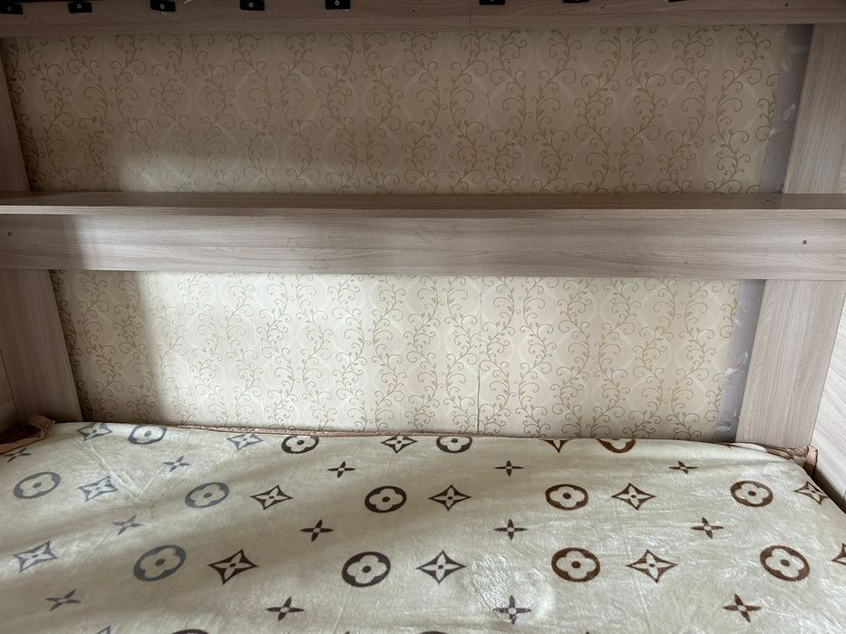 Двухярусная кровать для подростков