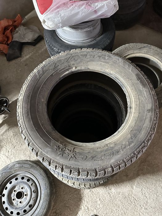 Баллон резина шины 215/65/R16