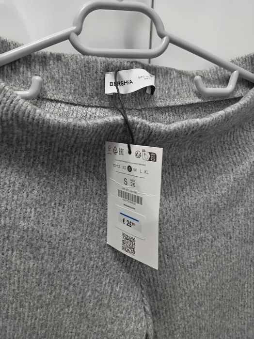 Pantaloni evazați, mărime S