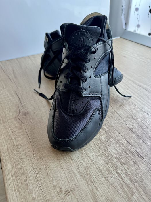 Adidasi Nike Huarache dama