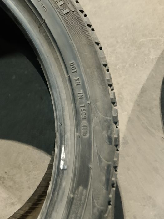 Шины летние 275/40R22