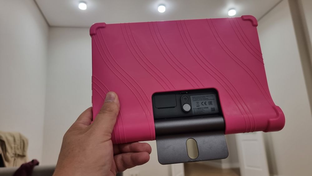 Планшет Lenovo YT-X705X