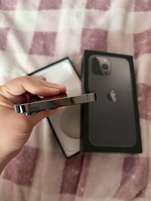 Продам iPhone 13 pro max 256 гб б/у