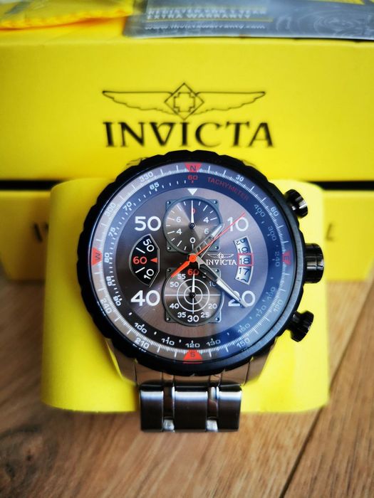 Часовник Invicta Aviator в гаранция