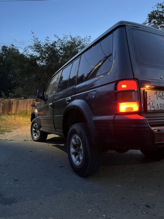 Продам Паджеро 2