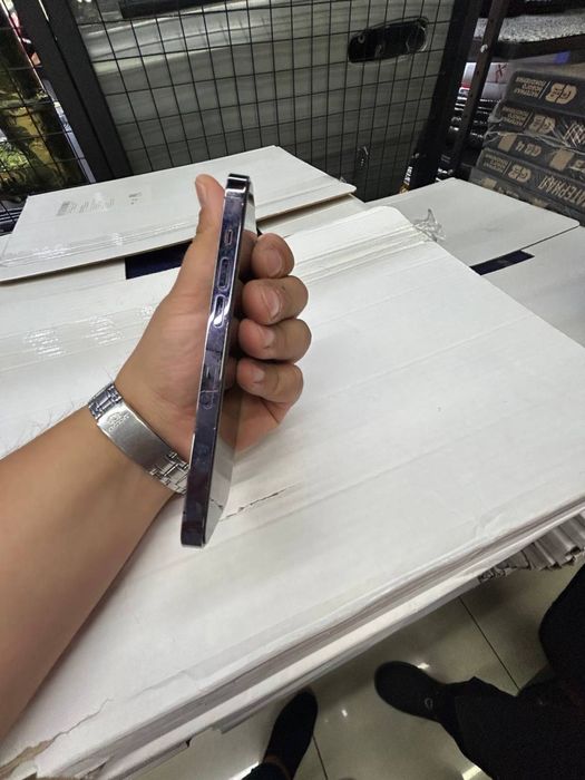 Iphone 14 pro LLA 128