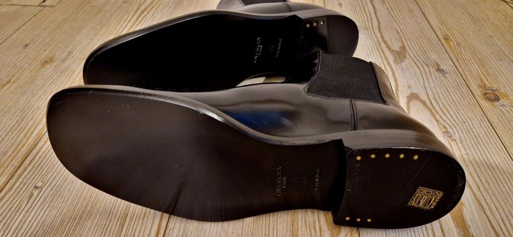 Givenchy- мъжки боти 44 номер