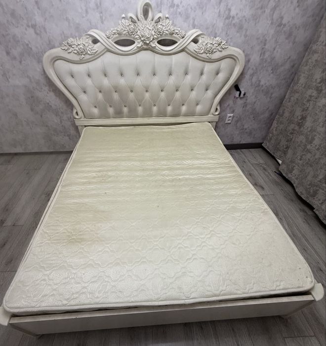 Продам кровать б/у
