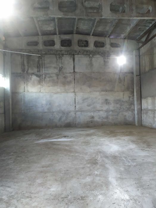 Сдается в аренду 1,15 гектар земли с зданием 1300 кв.м Ижарага жой бор