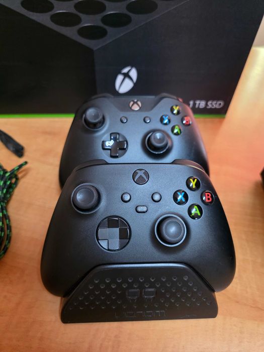 Xbox Series X 1TB – Full Box, stare impecabilă
