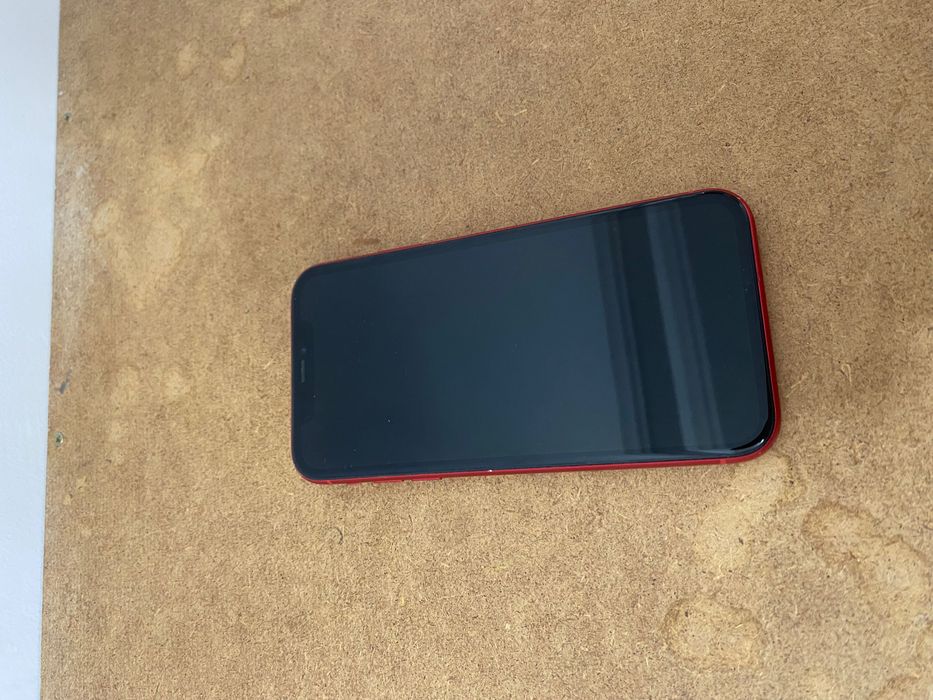 Iphone 11 +red 128gb