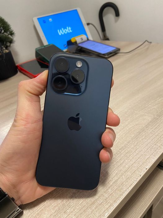 Продам iphone 15pro