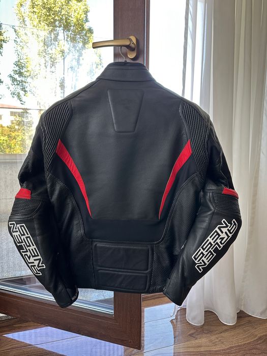 Geaca Moto Mărimea 50 - Arlen Ness Sportivo Negru/Rosu