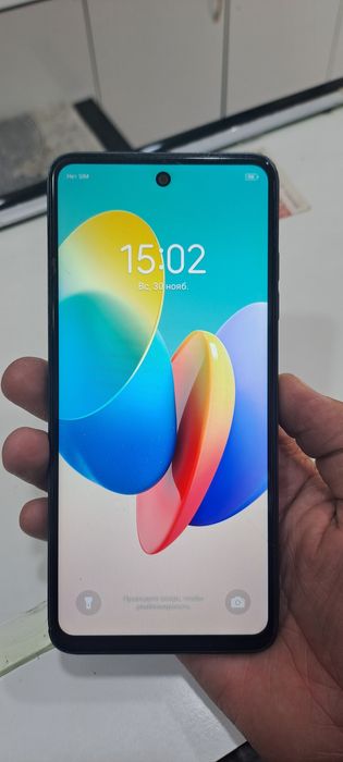 Tecno spark go. 2024.  2/64