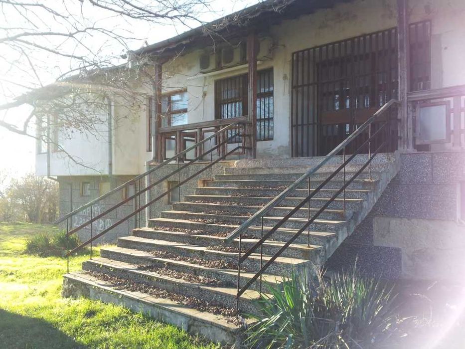 Продава се Къща в с. Аврен, Област Варна - 320 кв.м за 231 €/кв.м - Снимка #3